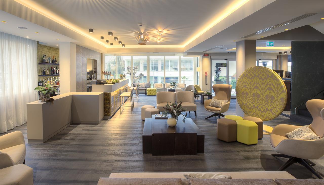ריצ'יונה Hotel Dory מראה חיצוני תמונה